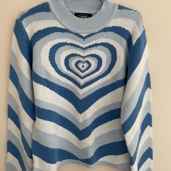 heart wave sweater cider
